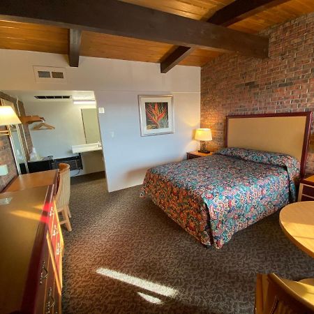 Dunes Inn Аламоса Экстерьер фото