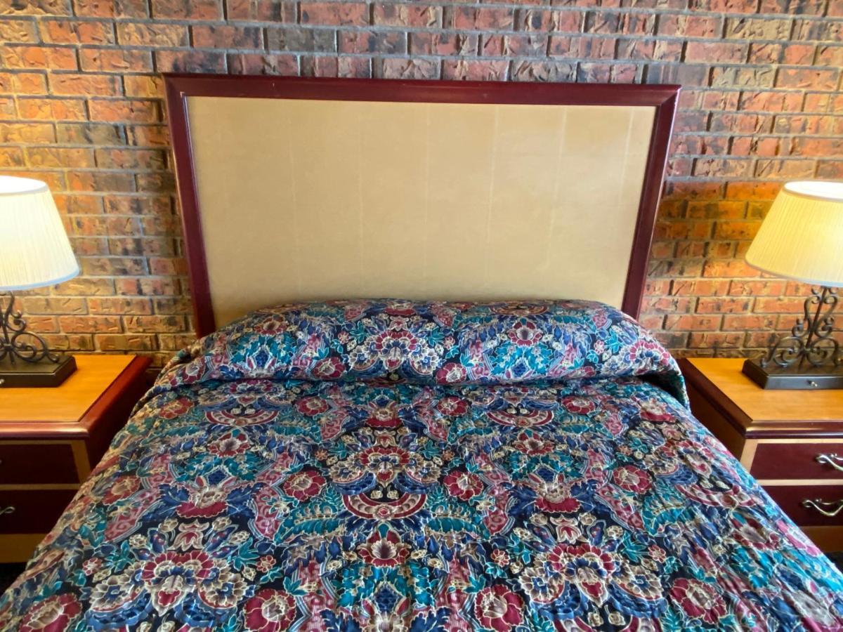 Dunes Inn Аламоса Экстерьер фото