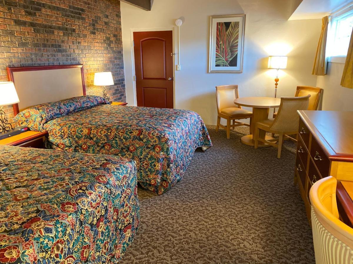 Dunes Inn Аламоса Экстерьер фото