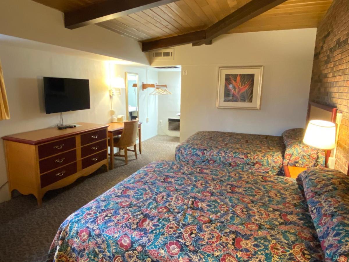 Dunes Inn Аламоса Экстерьер фото