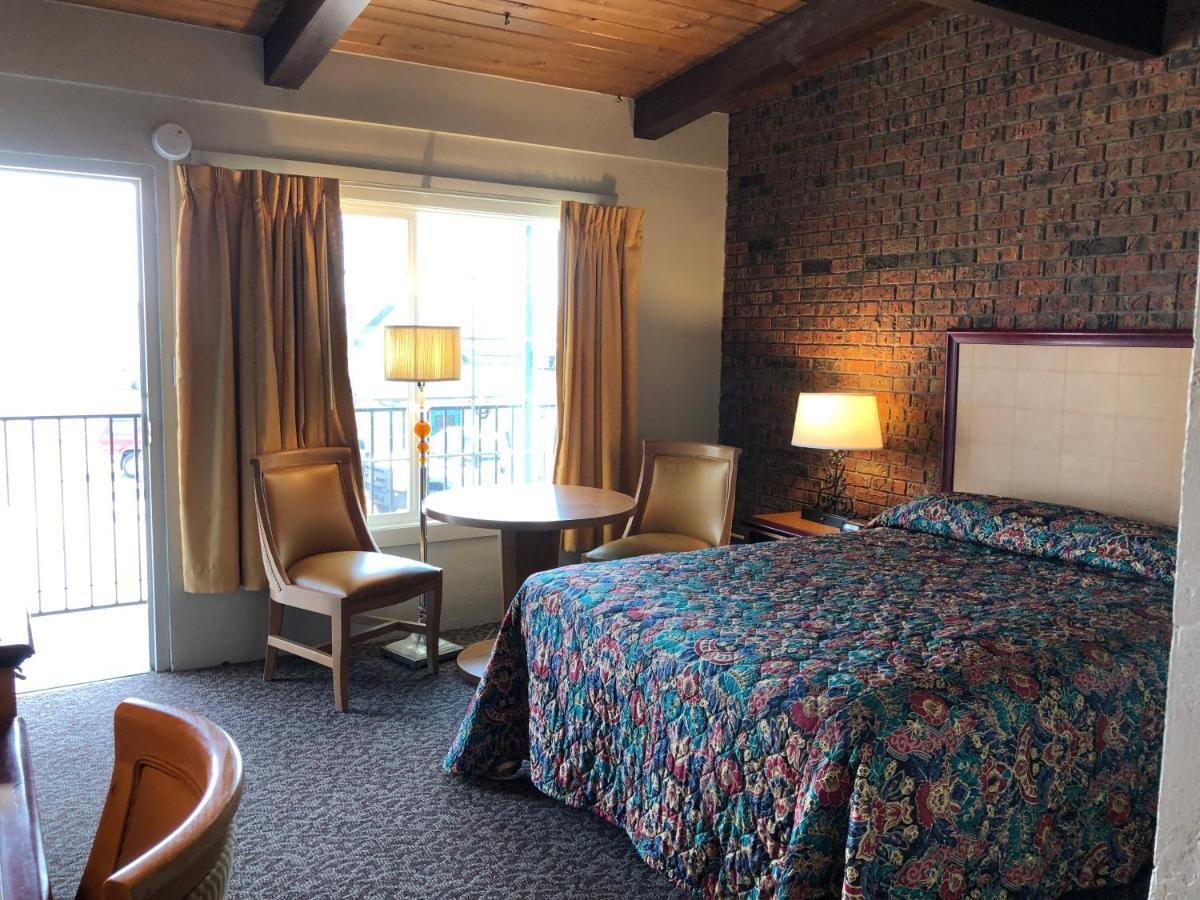 Dunes Inn Аламоса Экстерьер фото